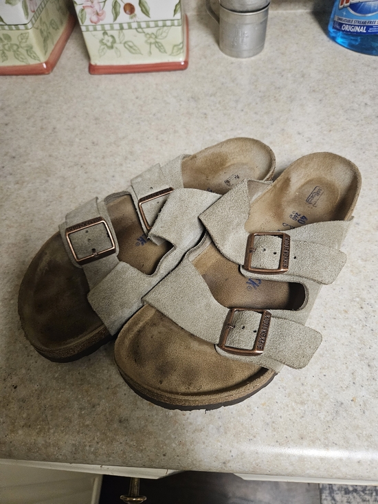 Birkenstock Men’s 7.5, Women's 9.5 Suede Two-strap Sandal in Taupe - Picture 3 of 5